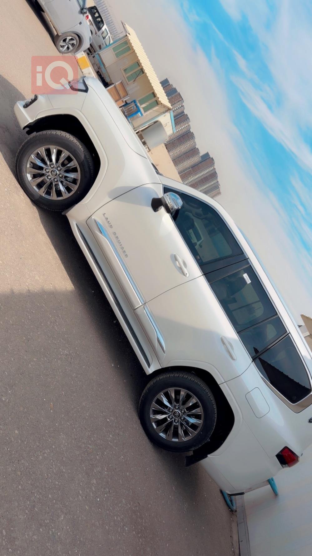 تويوتا لاندكروزر